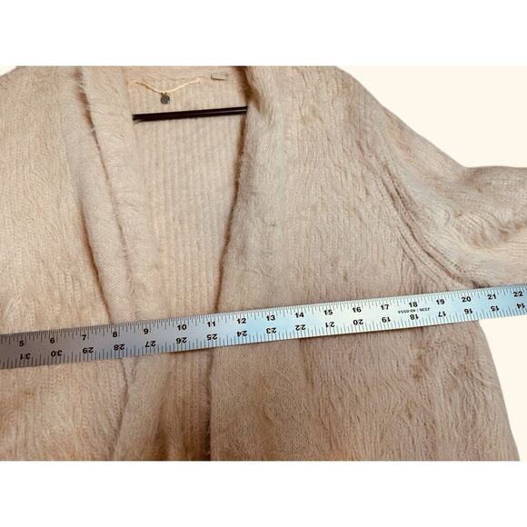 Anthropolgie Knitted and Knotted Fuzzy Cardigan Sweater size Small Petite- Peach - Picture 9 of 13